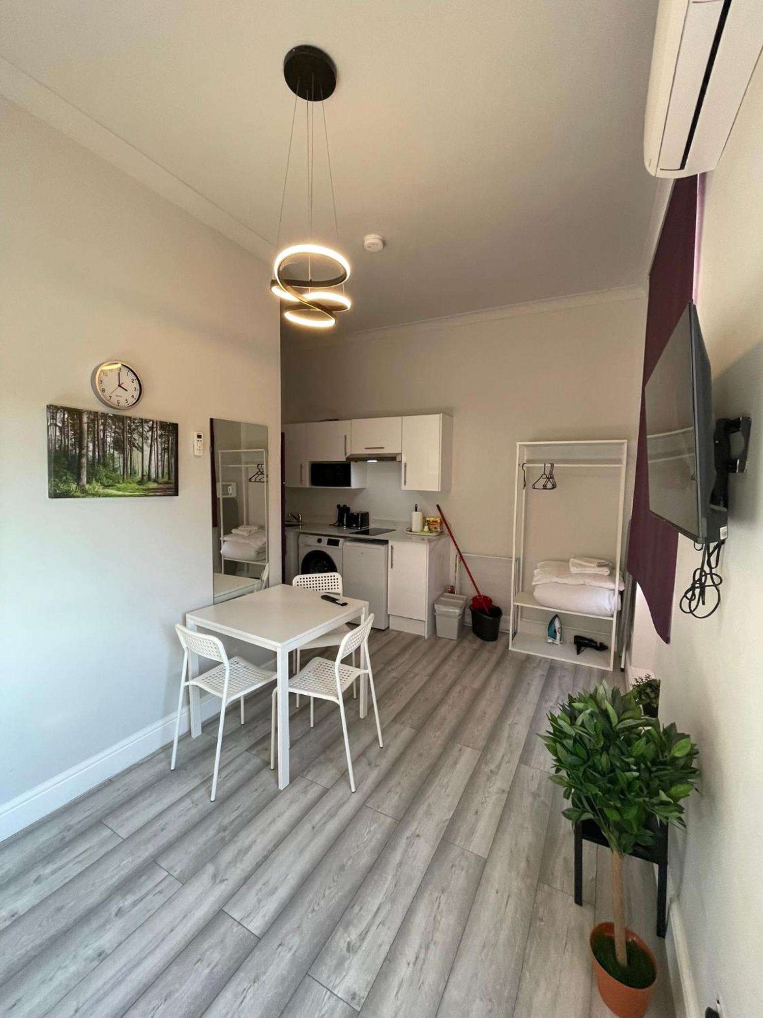 Hotel de apartamente Westminster 5*